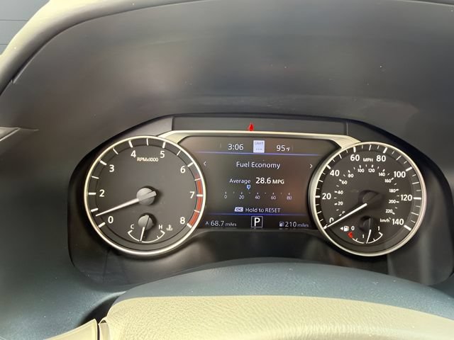Certified 2021 Nissan Altima 2.5 SL FWD image 13