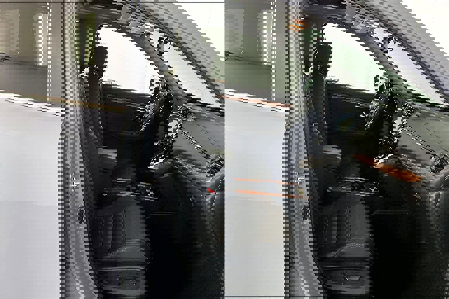 Used 2021 Honda CR-V Touring image 8