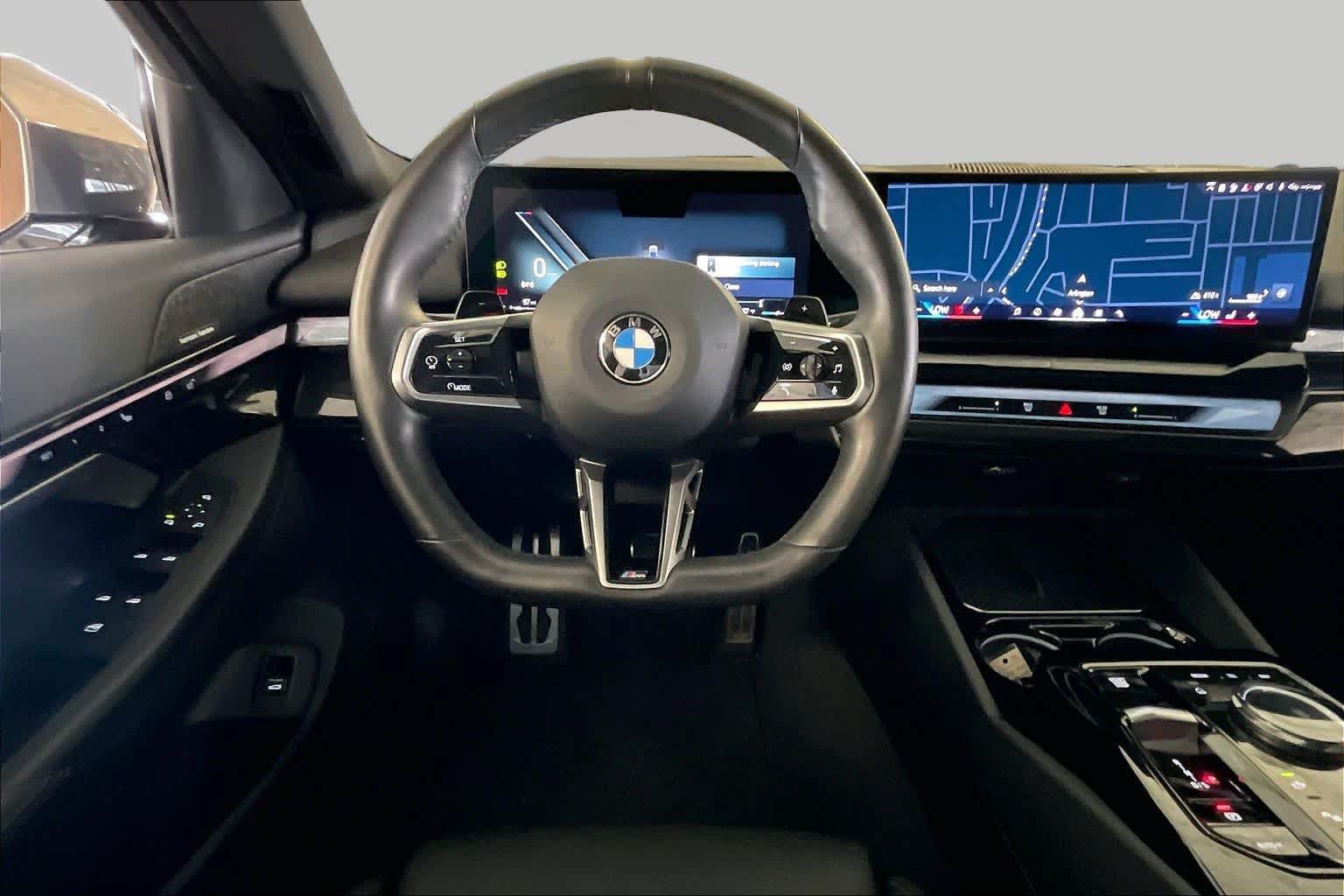 Used 2024 BMW 540i xDrive w/ Premium Package AWD/4WD image 5