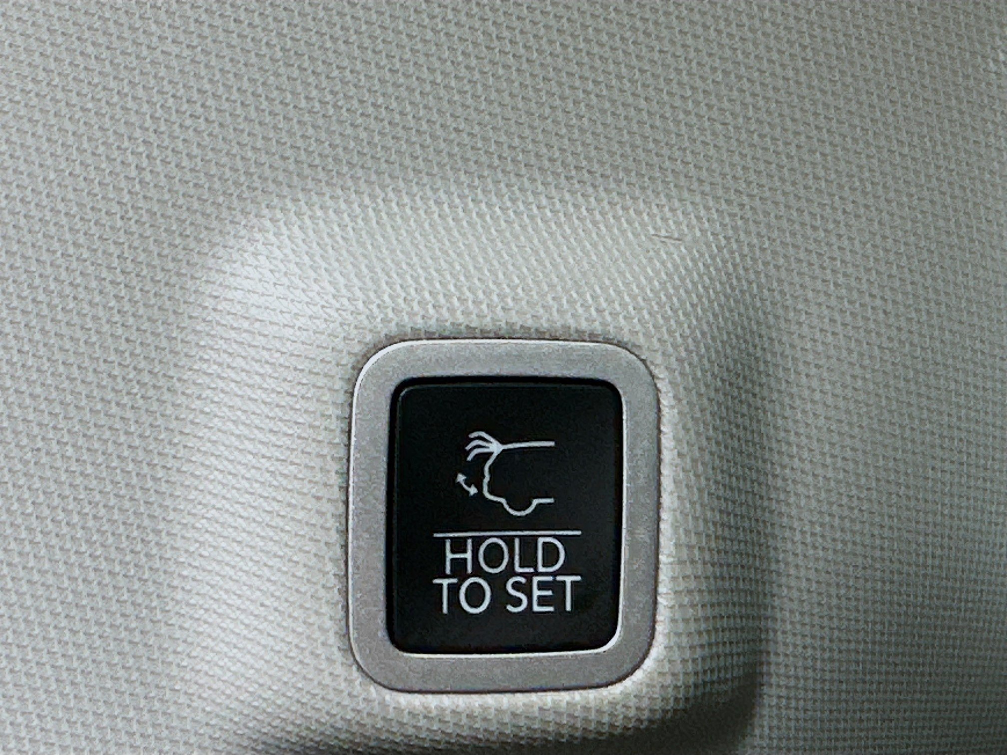 Used 2023 Jeep Grand Cherokee Limited AWD/4WD image 30