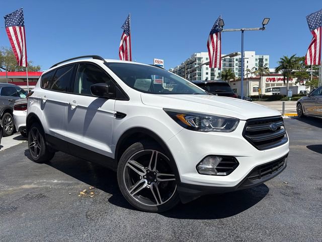 Used 2019 Ford Escape SEL FWD image 1