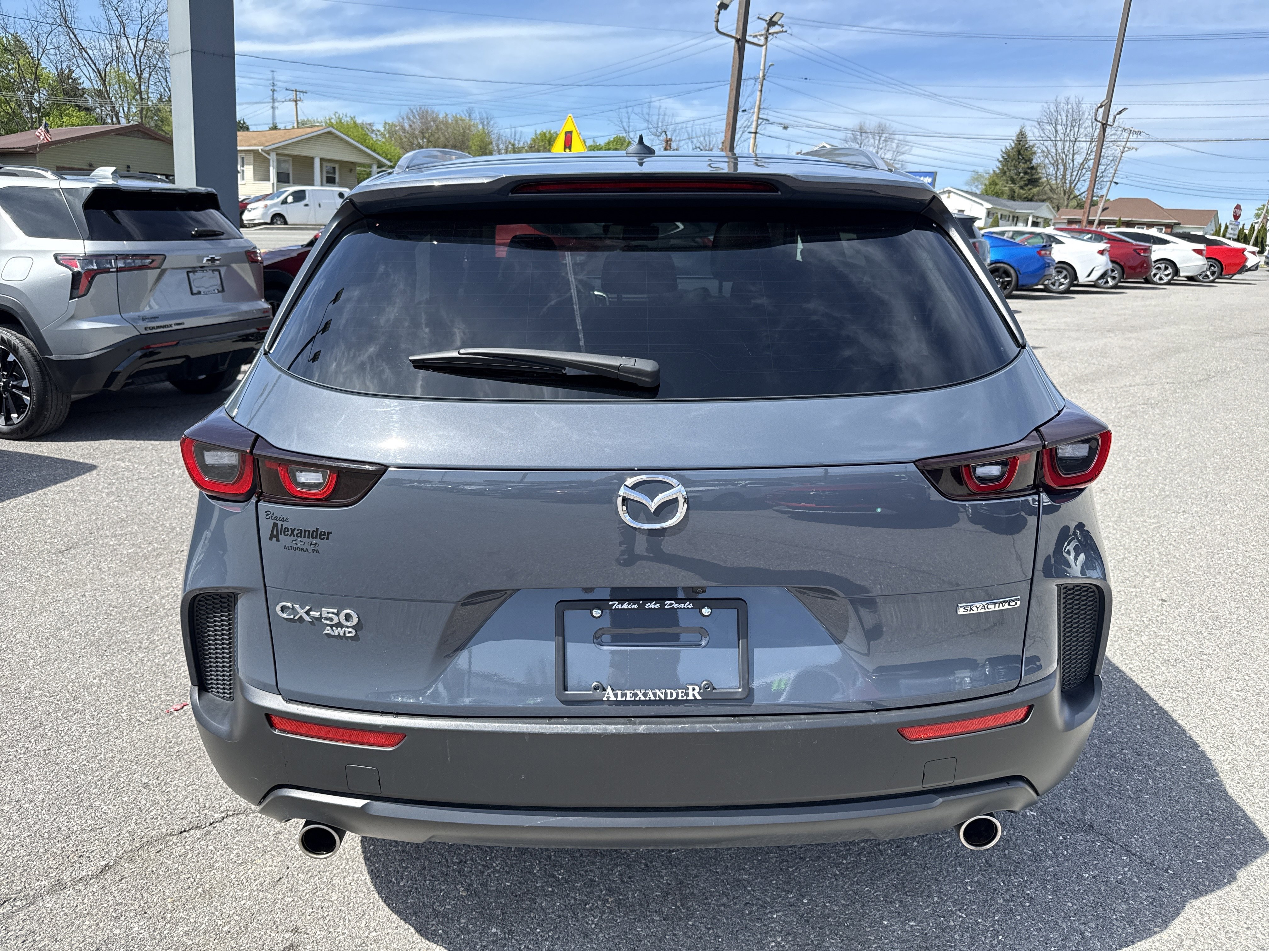 Used 2025 MAZDA CX-50 AWD 2.5 S w/ Premium Plus Pkg image 4