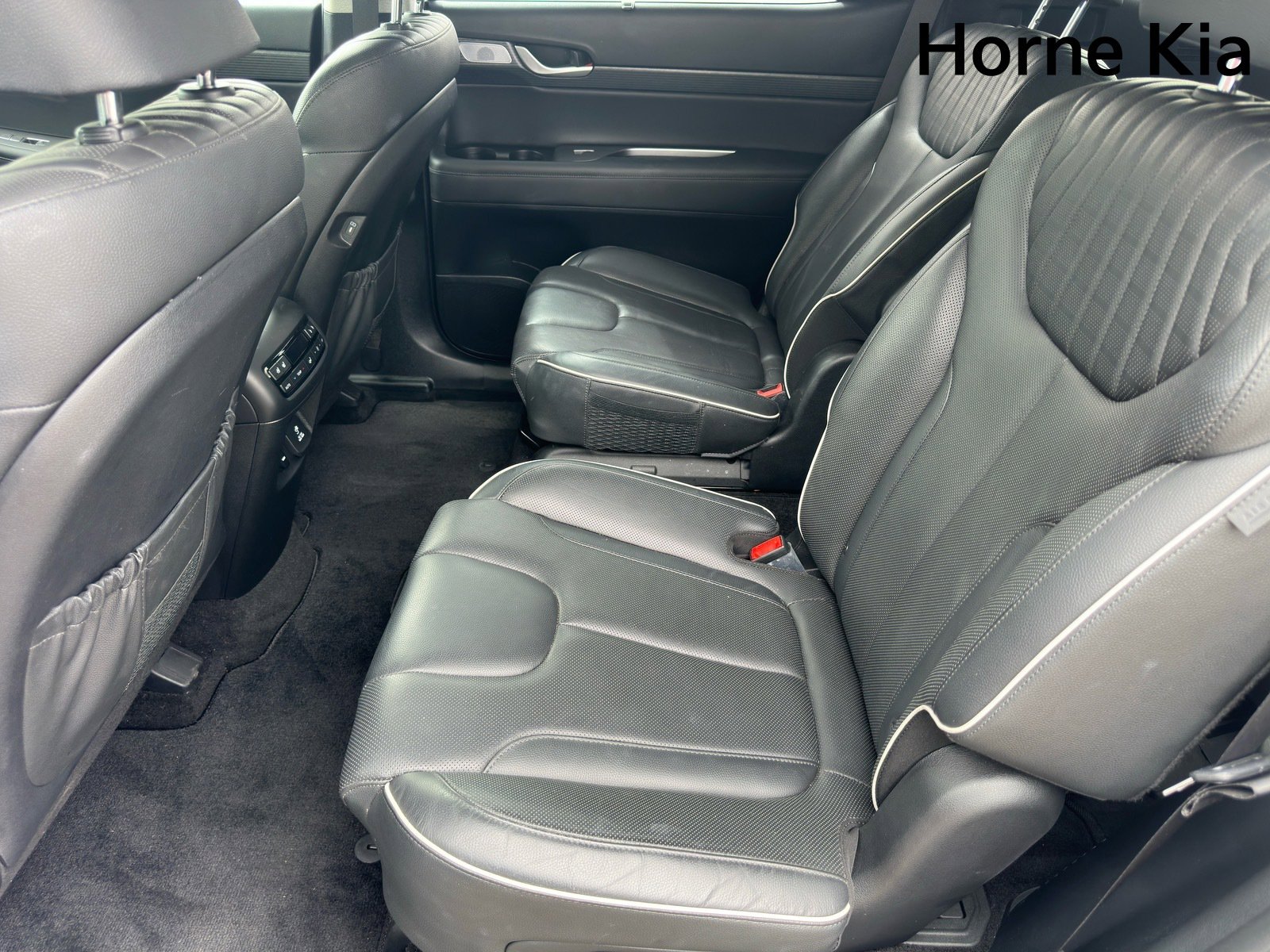 Used 2023 Hyundai Palisade Limited FWD image 22