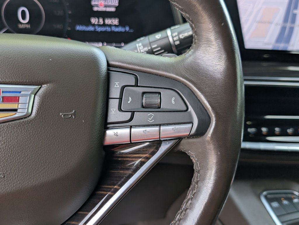 Used 2021 Cadillac Escalade ESV Sport AWD/4WD image 24