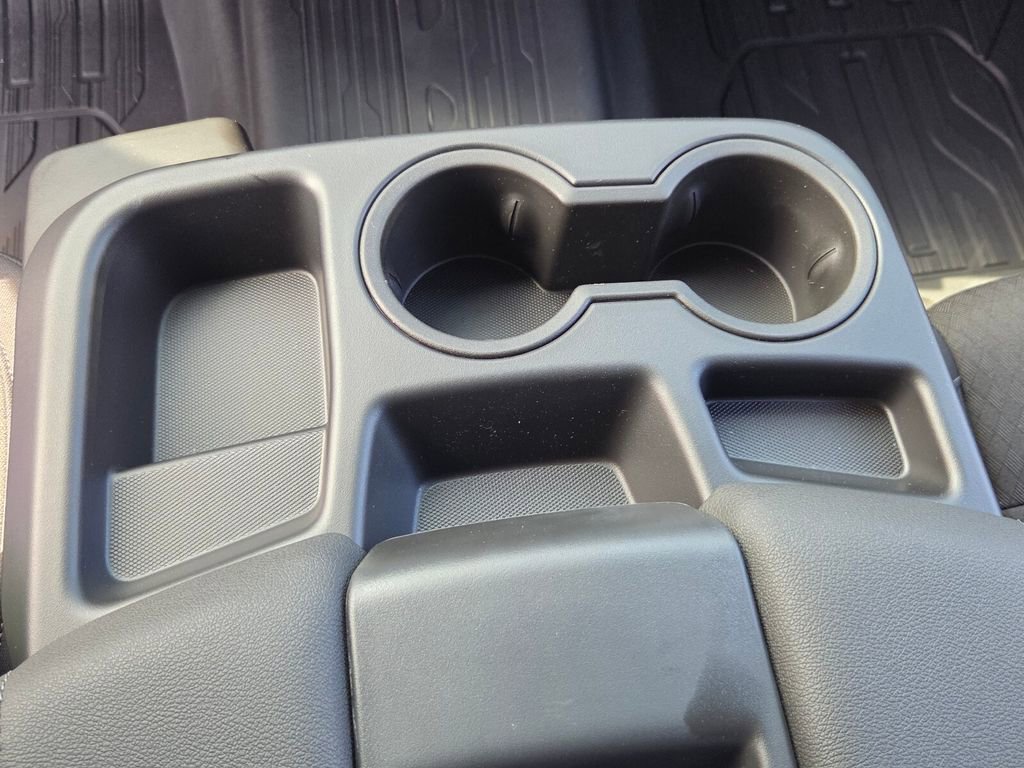 New 2026 GMC Sierra 1500 SLE image 18