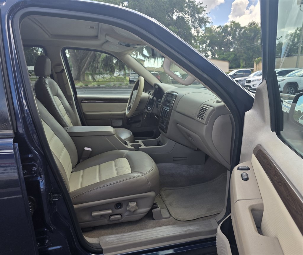 Used 2003 Ford Explorer Eddie Bauer RWD image 29