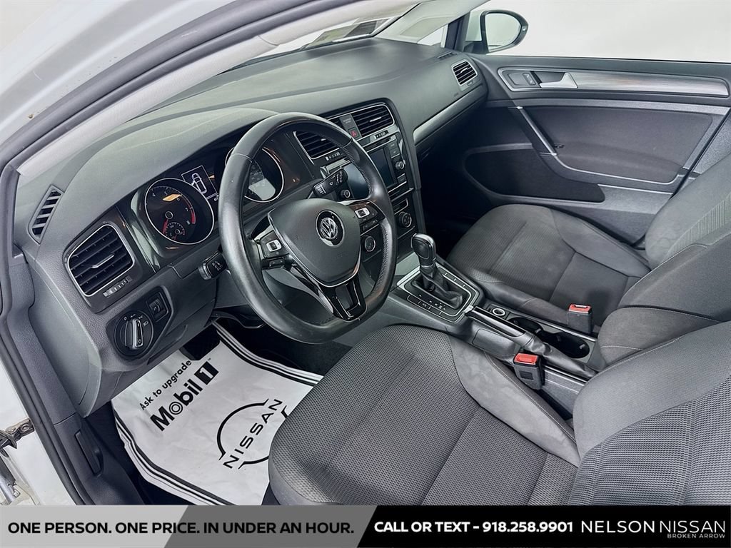 Used 2019 Volkswagen Golf S FWD image 9