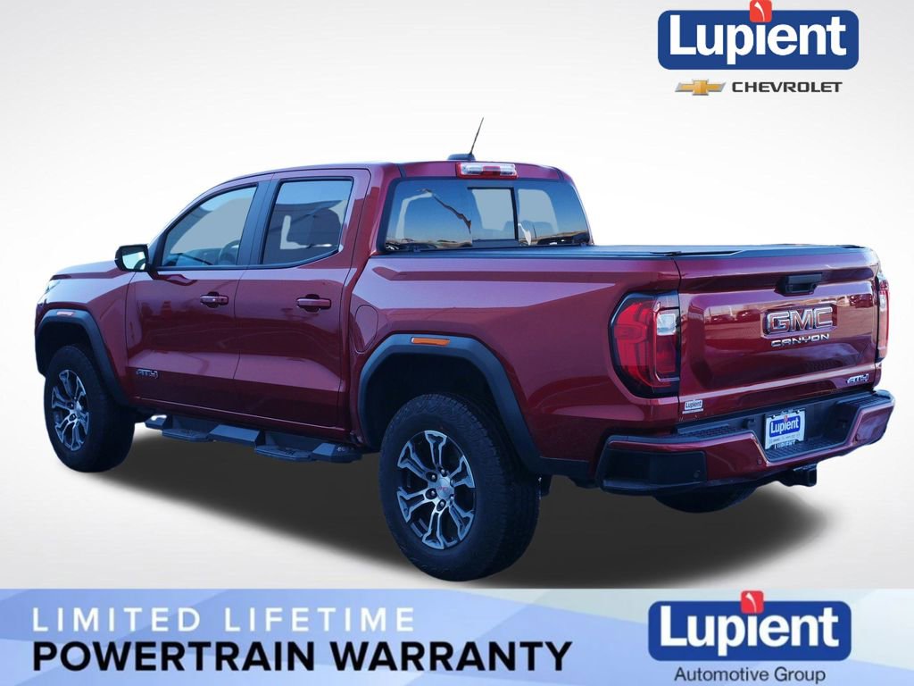 Used 2025 GMC Canyon AT4 w/ AT4 Premium Package image 9