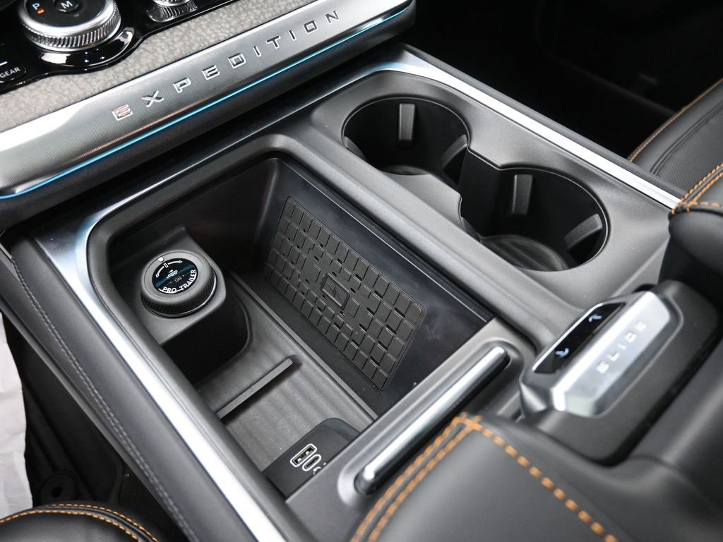 New 2025 Ford Expedition Tremor image 31