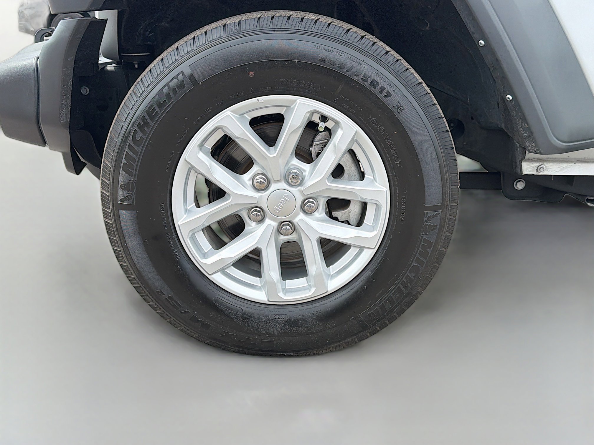 Used 2023 Jeep Wrangler Unlimited Sport AWD/4WD image 40