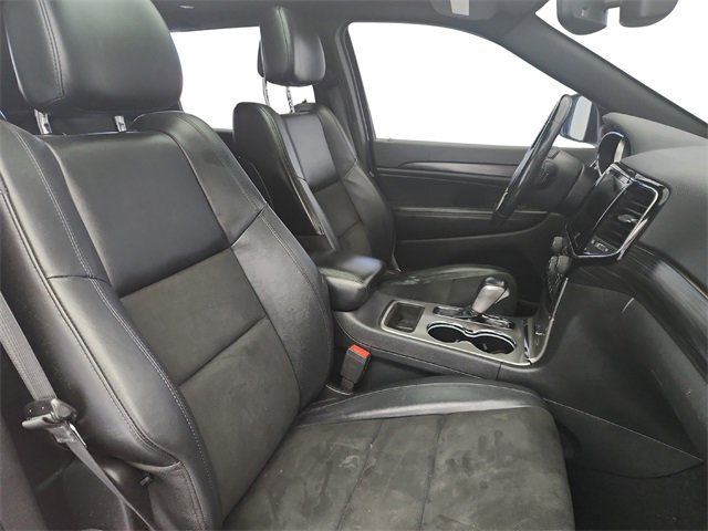 Used 2019 Jeep Grand Cherokee Altitude image 25