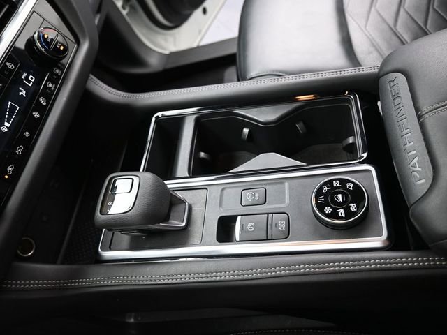 Used 2023 Nissan Pathfinder Platinum AWD/4WD image 26