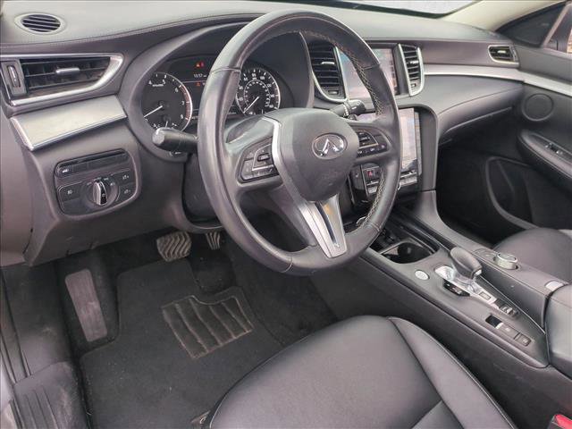 Used 2019 INFINITI QX50 Luxe w/ Navigation Package image 9