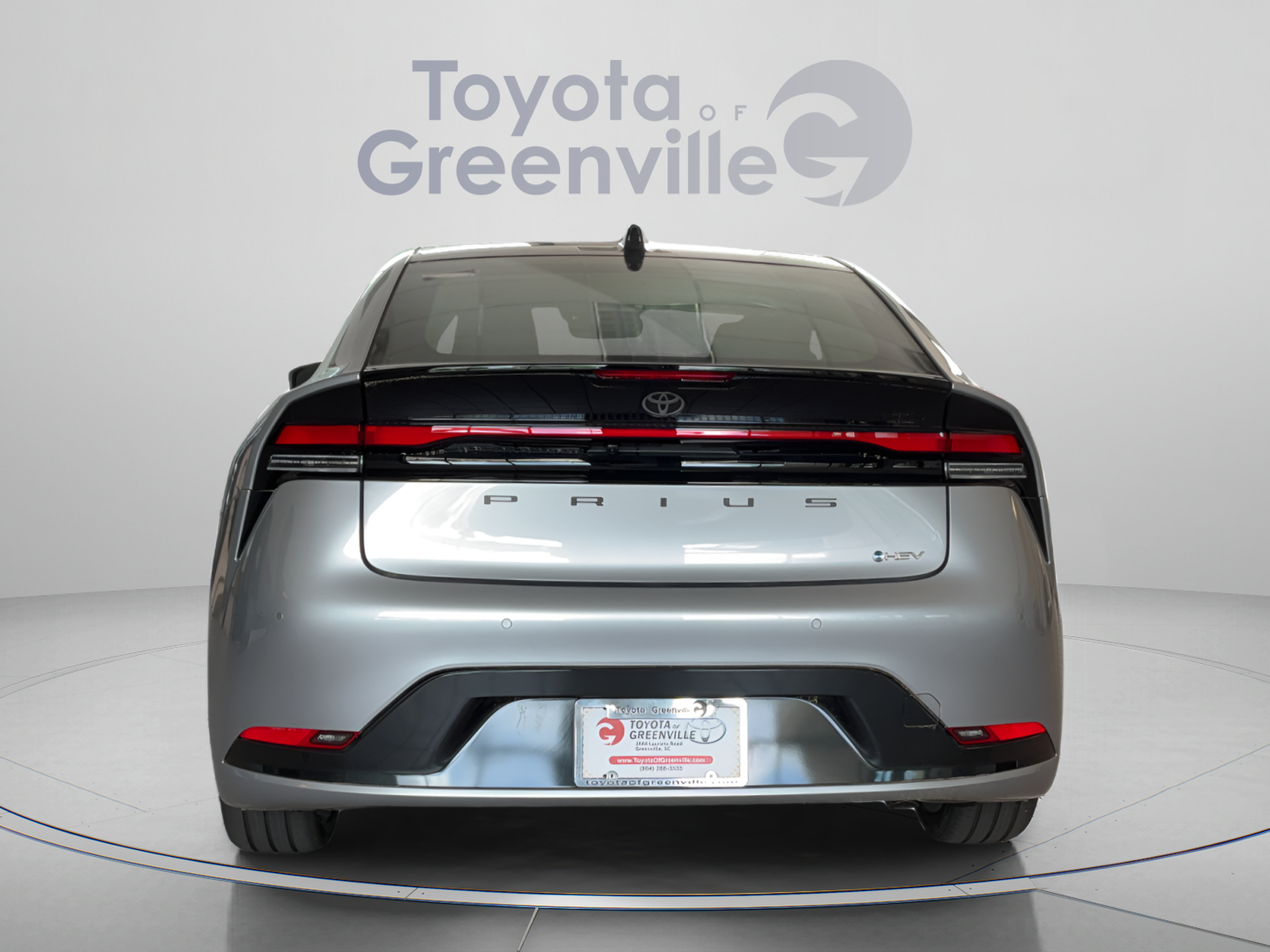Used 2025 Toyota Prius Limited FWD image 5