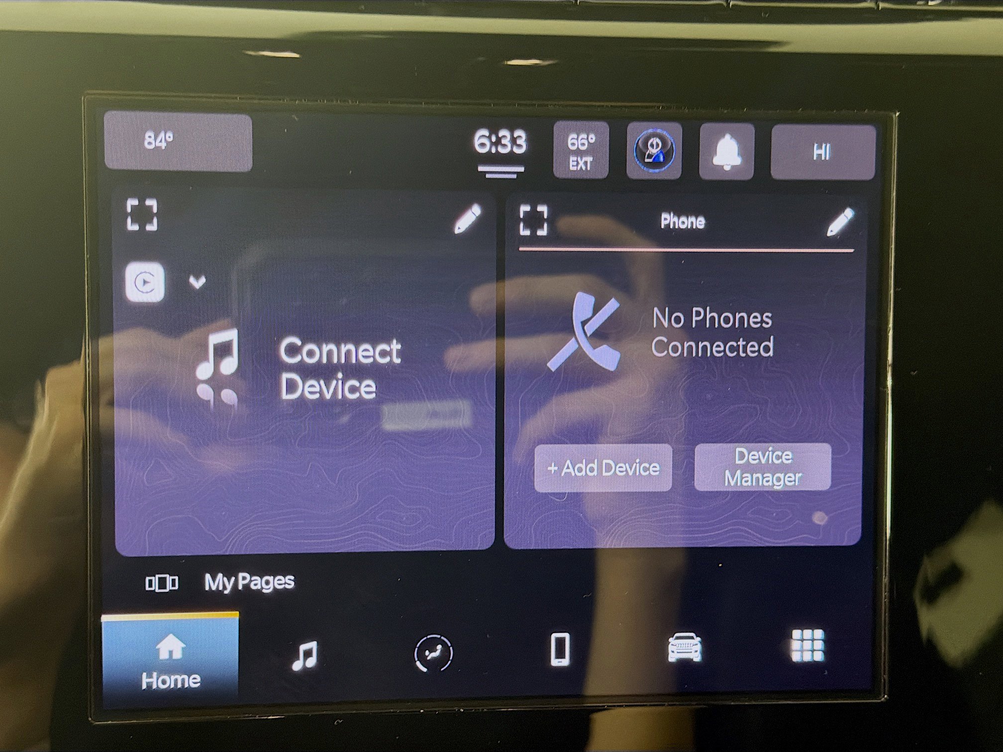 Used 2024 Jeep Grand Cherokee Laredo image 15