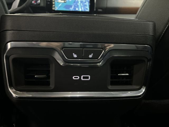 Certified 2024 GMC Sierra 1500 Denali AWD/4WD image 22