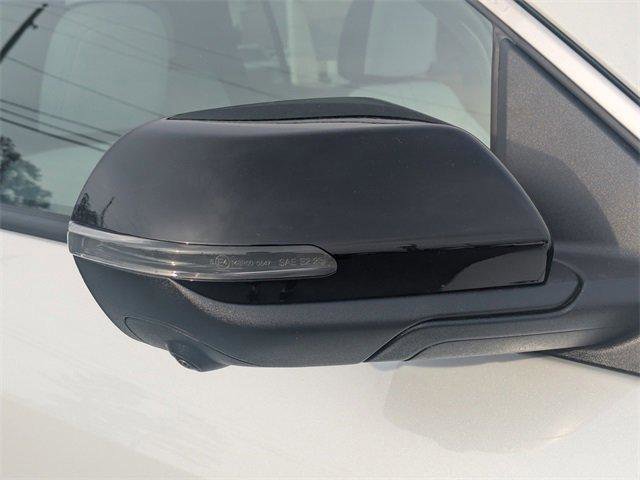 New 2026 Chevrolet Traverse High Country w/ LPO, Floor Liner Package image 13