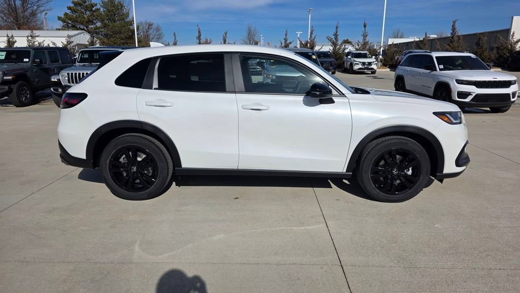 New 2026 Honda HR-V Sport image 6