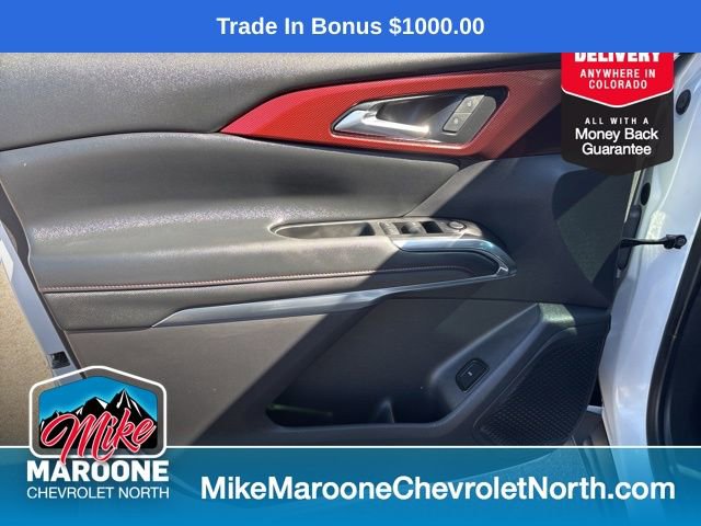 Used 2025 Chevrolet Traverse Z71 w/ Driver Confidence Package image 13