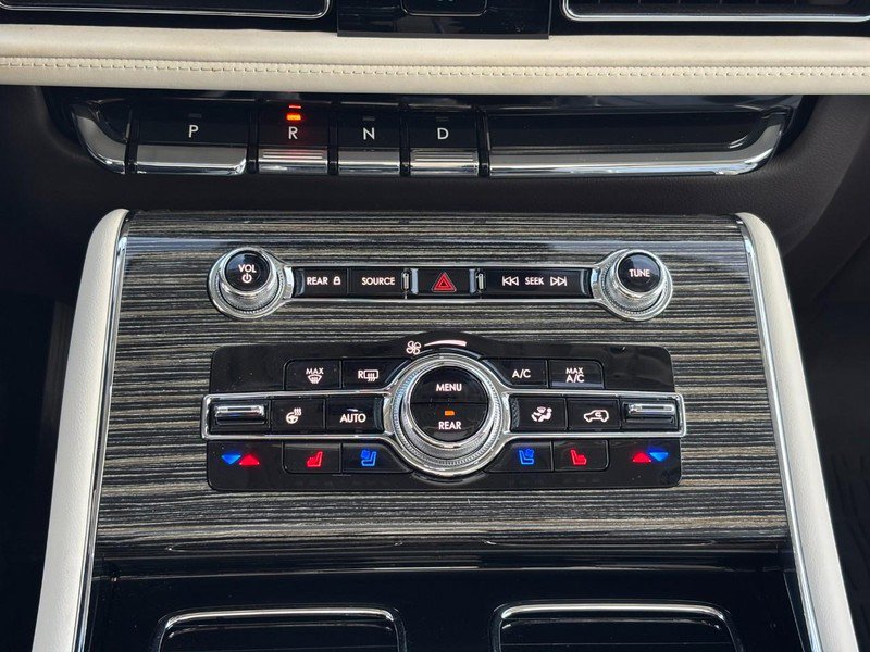 Used 2024 Lincoln Aviator Black Label image 23