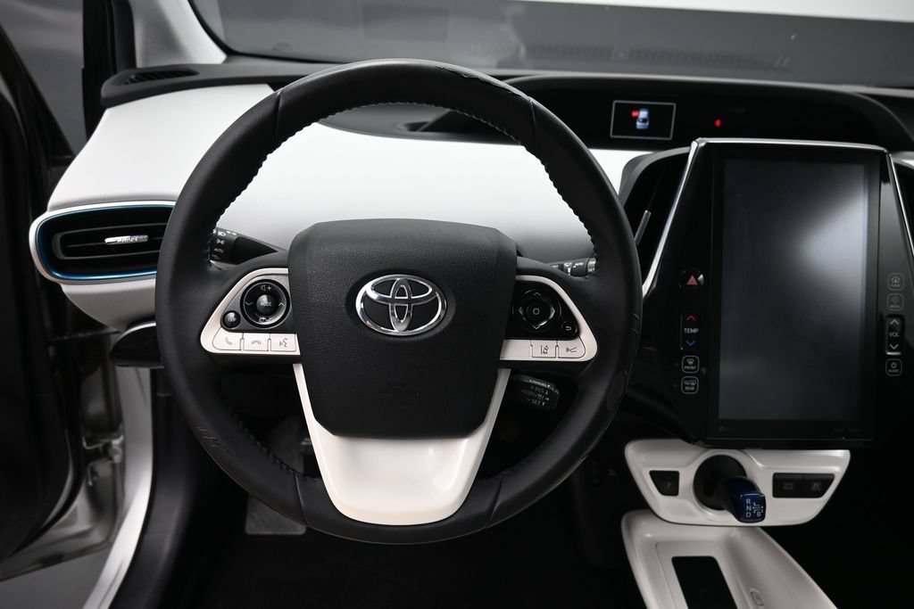 Certified 2018 Toyota Prius Four w/ Advanced Technology Package FWD image 15