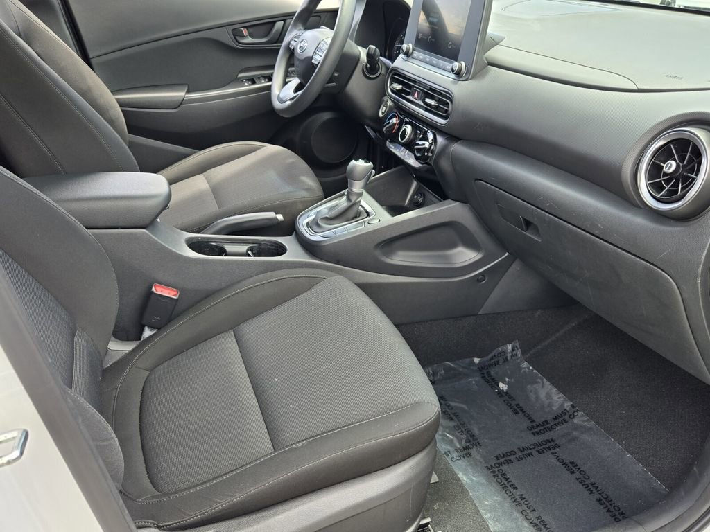 Used 2023 Hyundai Kona SEL w/ Cargo Package FWD image 16