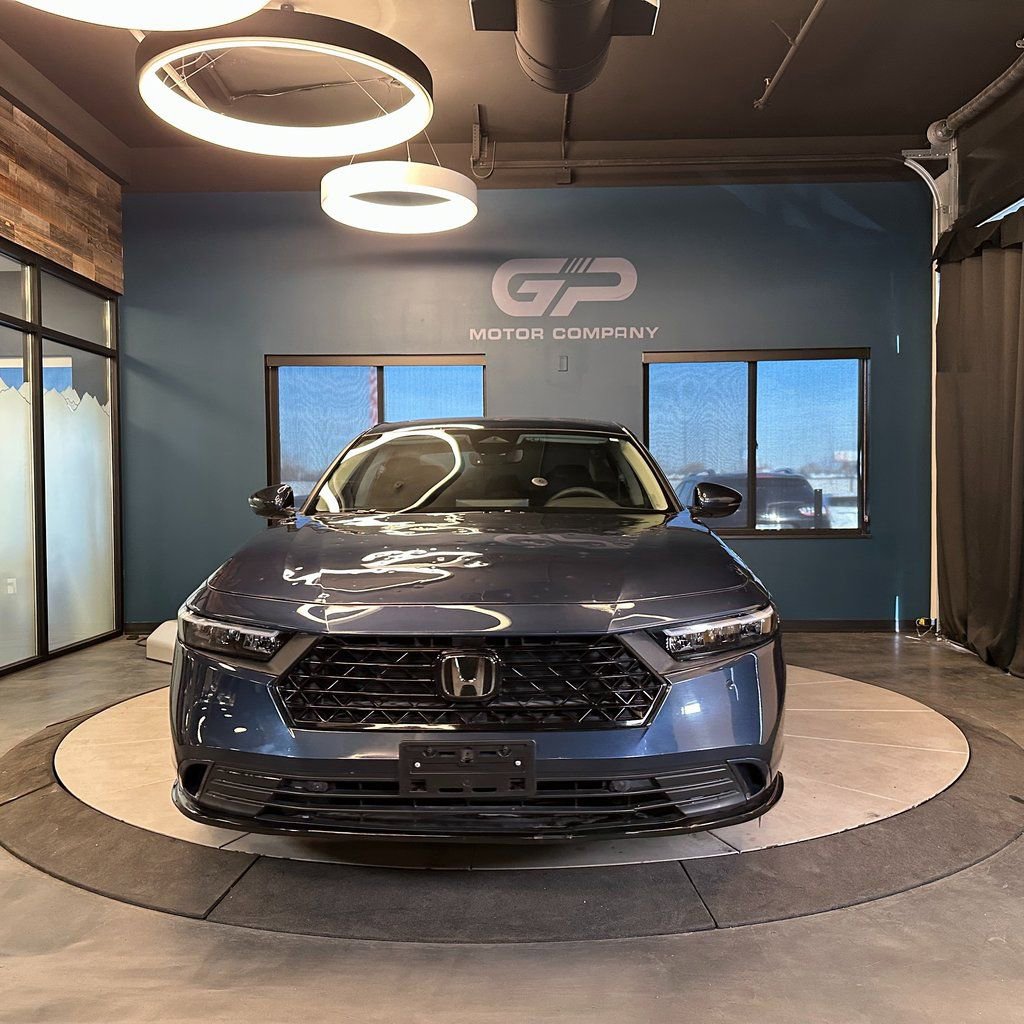 Used 2023 Honda Accord EX-L image 8