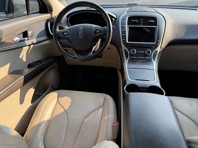 Used 2018 Lincoln MKX Reserve w/ Lincoln MKX Climate Package AWD/4WD image 15