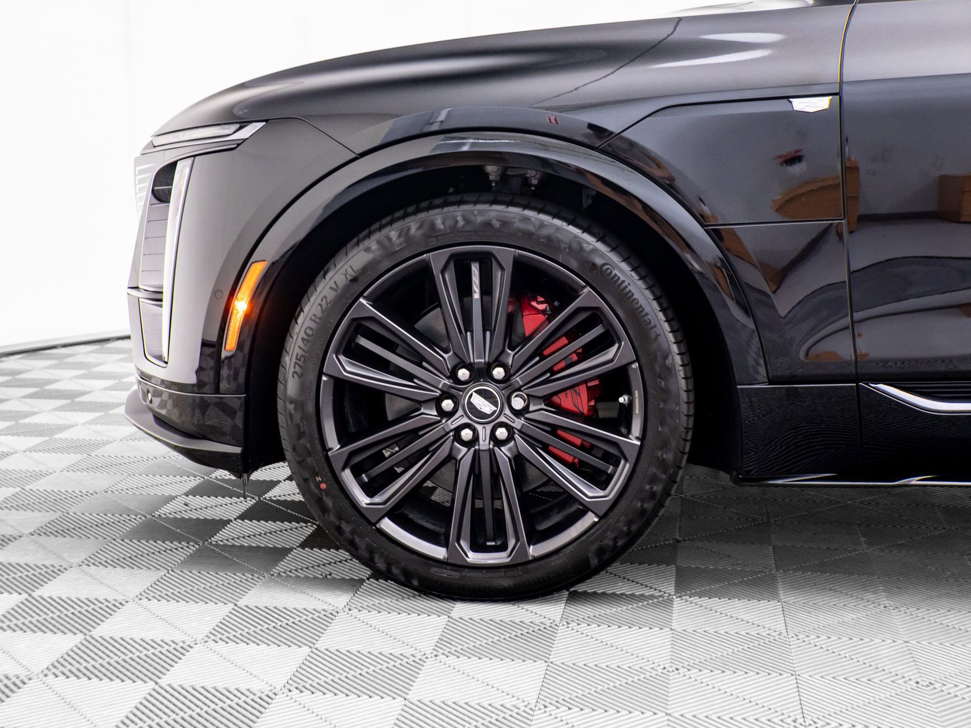 New 2026 Cadillac Lyriq V image 34