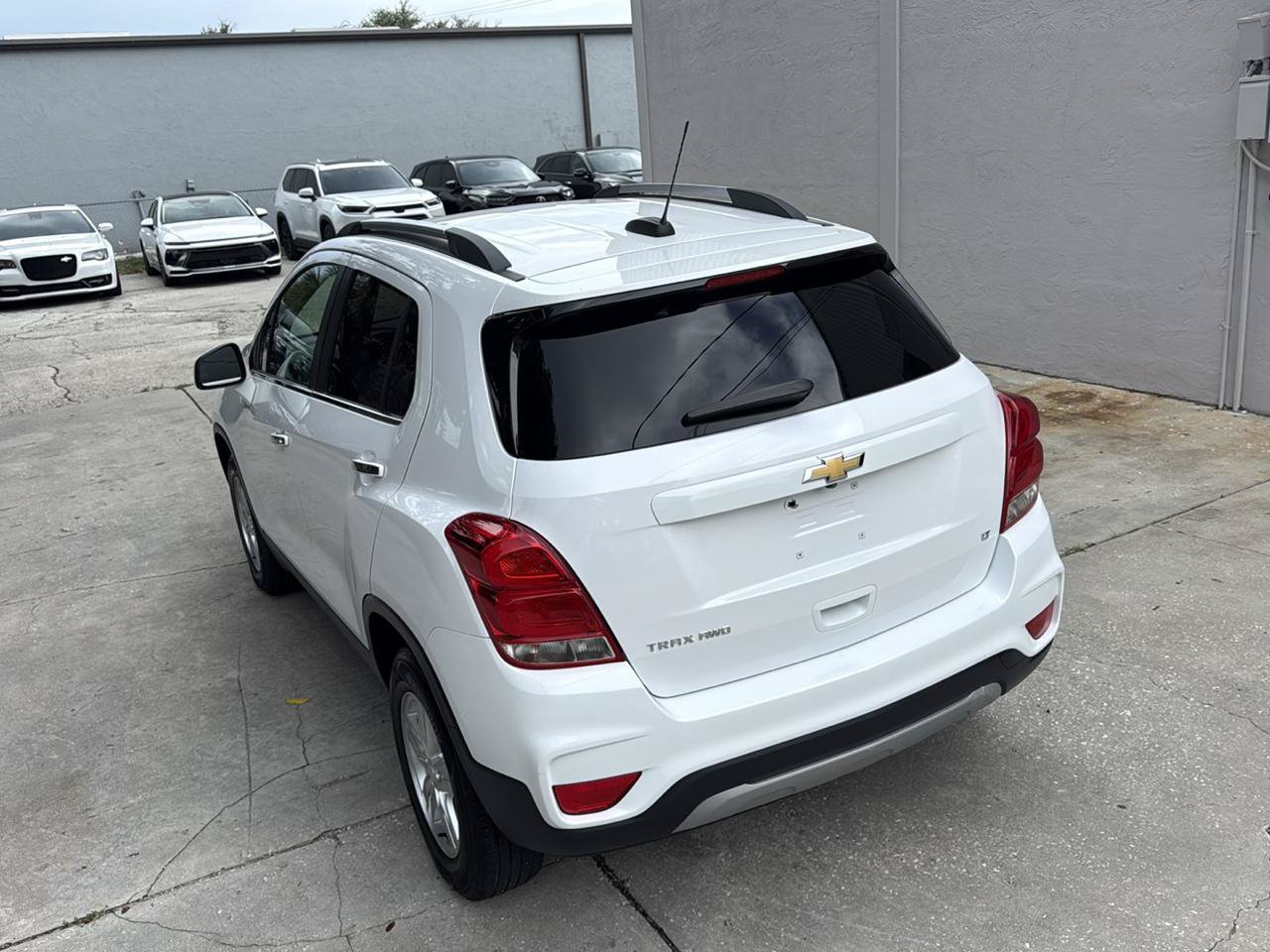 Used 2019 Chevrolet Trax LT w/ LT Convenience Package AWD/4WD image 7
