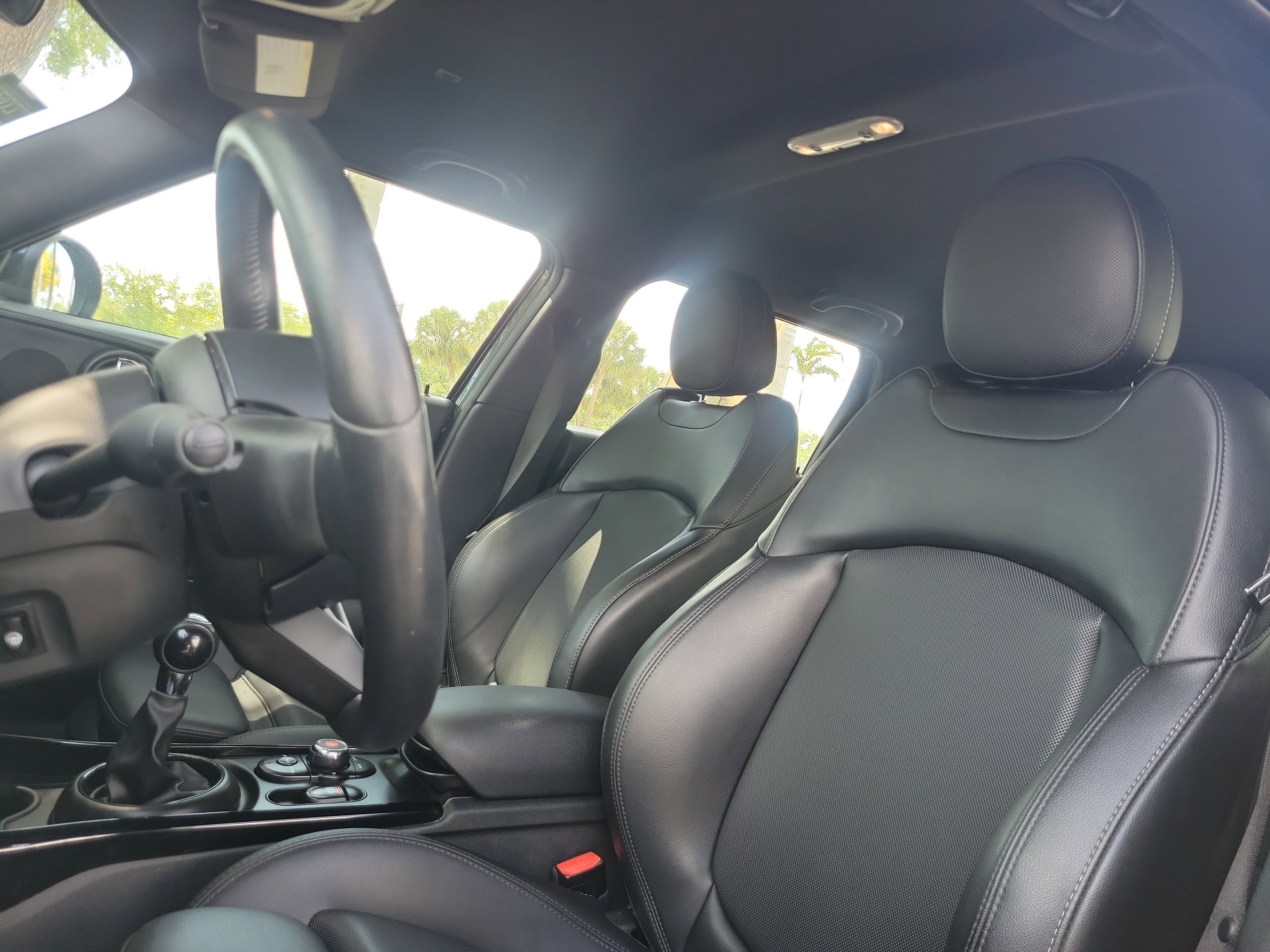 Used 2022 MINI Cooper Clubman S FWD image 21