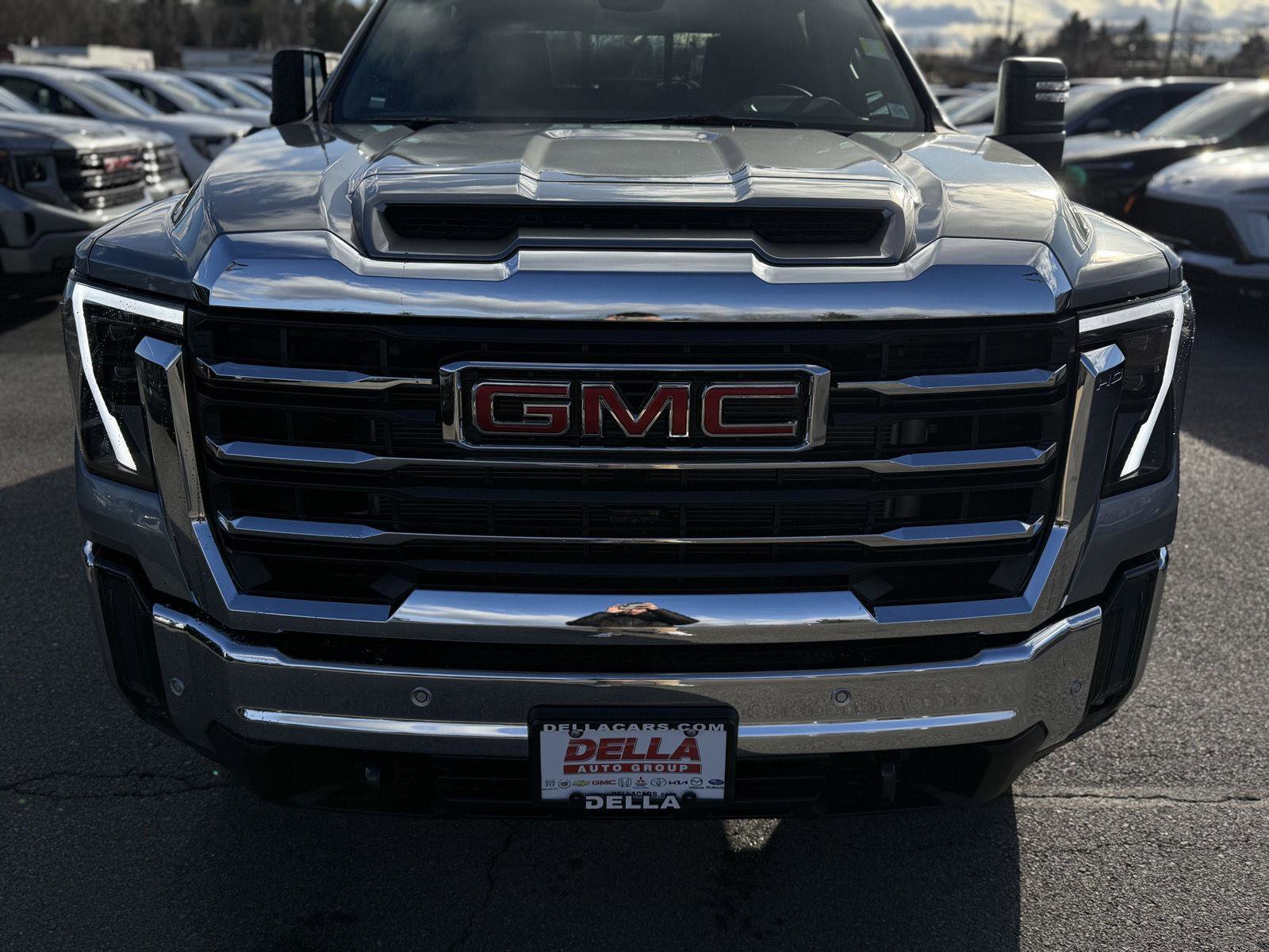 New 2026 GMC Sierra 2500 SLE w/ SLE Value Package; image 2