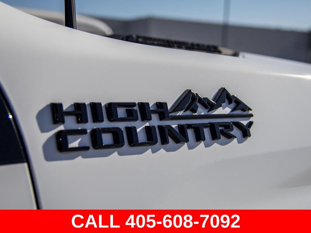 Used 2025 Chevrolet Silverado 3500 High Country w/ High Country Premium Package AWD/4WD image 11