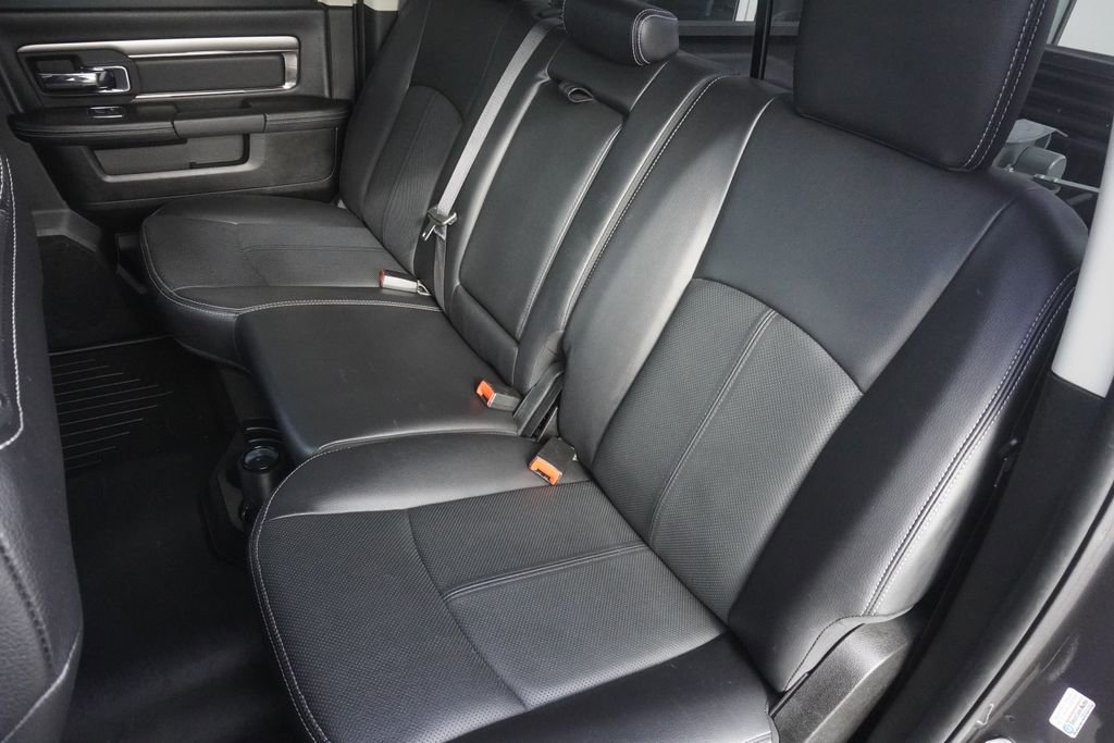 Used 2018 RAM 2500 Laramie w/ Sport Appearance Group image 29