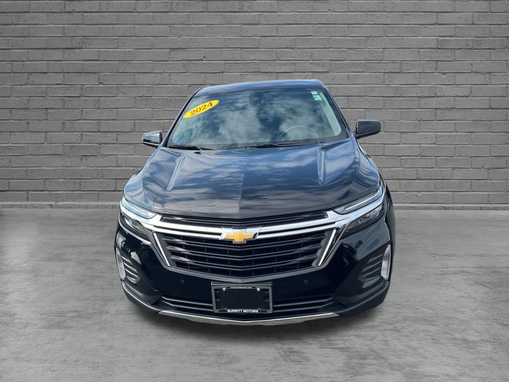 Used 2024 Chevrolet Equinox LT AWD/4WD image 9