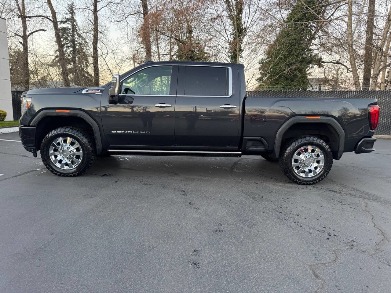 Used 2021 GMC Sierra 2500 Denali w/ Denali Ultimate Package image 2