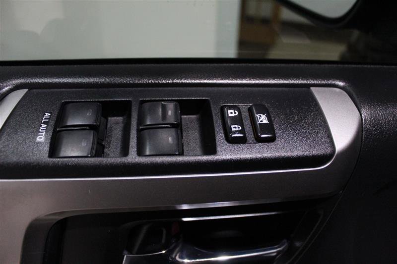Used 2017 Toyota 4Runner SR5 Premium w/ Convenience Package AWD/4WD image 24
