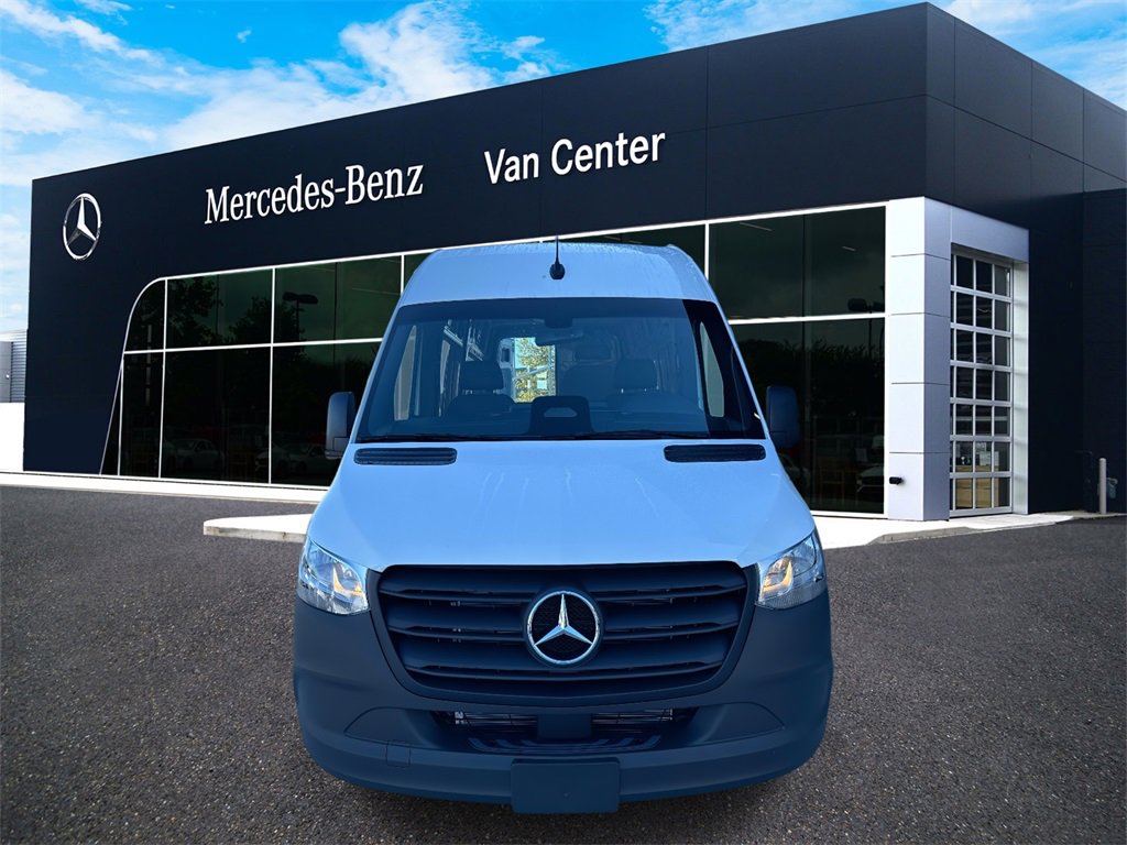 New 2025 Mercedes-Benz Sprinter 2500 image 8