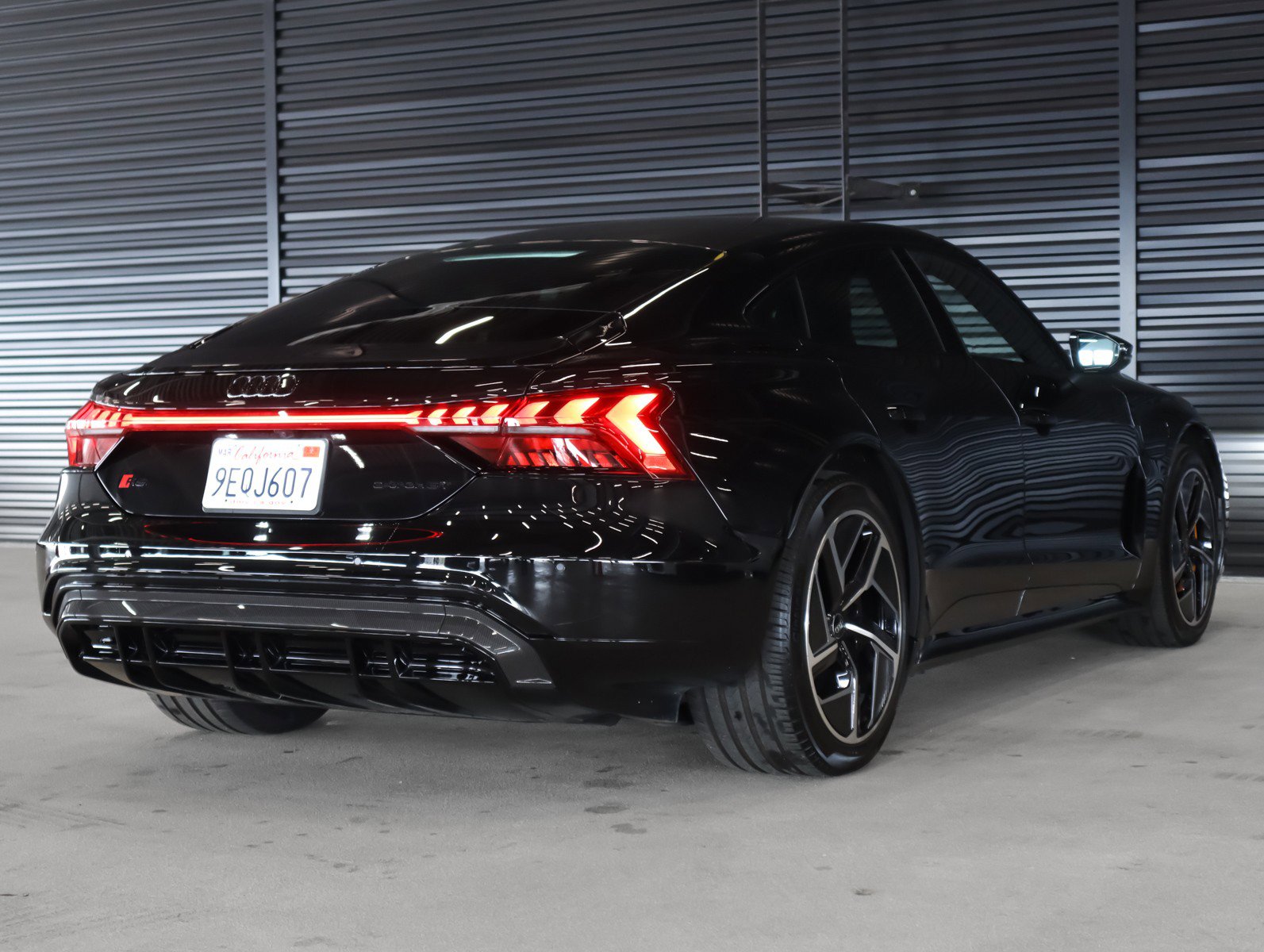 Used 2023 Audi RS e-tron GT w/ Carbon Performance Package image 13