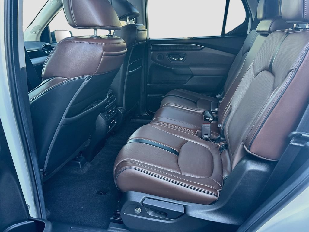 Certified 2024 Honda Pilot Elite image 26