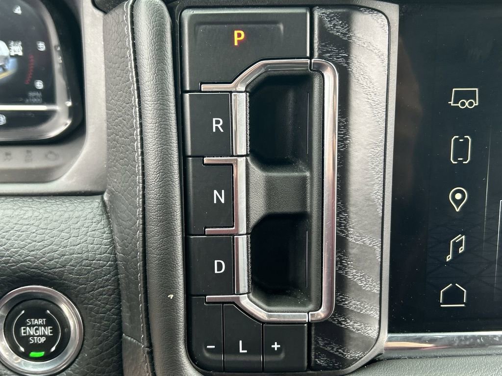 Used 2023 GMC Yukon Denali w/ Max Trailering Package image 16