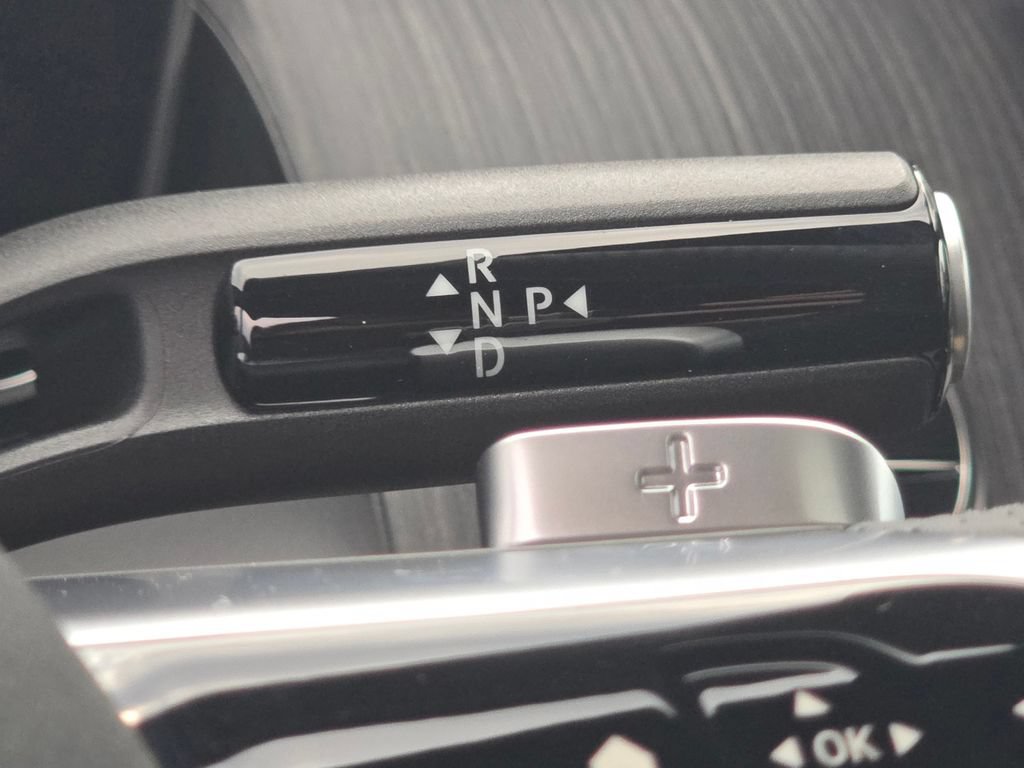 New 2027 Mercedes-Benz GLC 300 4MATIC image 36