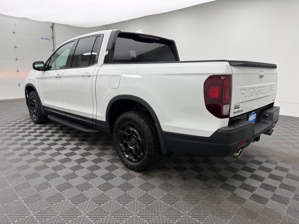 Used 2025 Honda Ridgeline Sport+ image 13