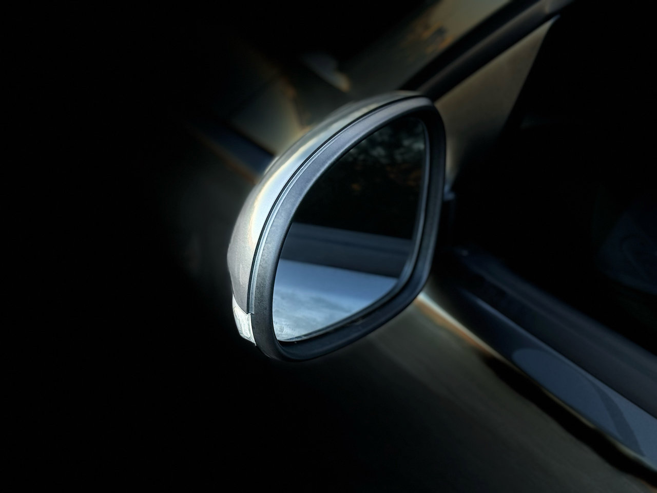 Used 2017 Volkswagen Tiguan Limited w/ Premium Package image 33