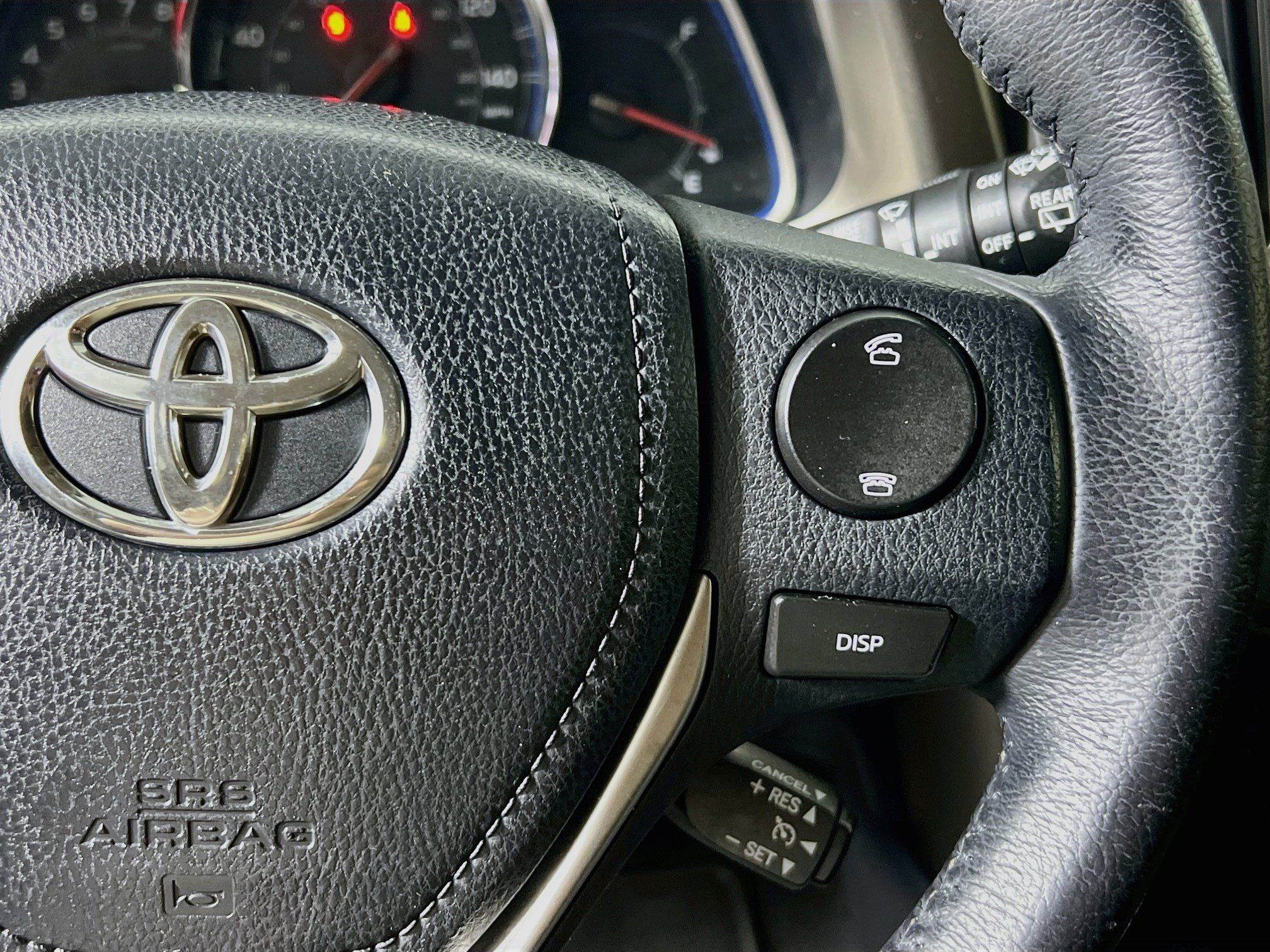 Used 2013 Toyota RAV4 Limited AWD/4WD image 19