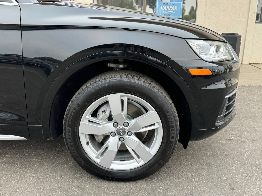 Used 2018 Audi Q5 2.0T Premium Plus w/ Premium Plus Package AWD/4WD image 2