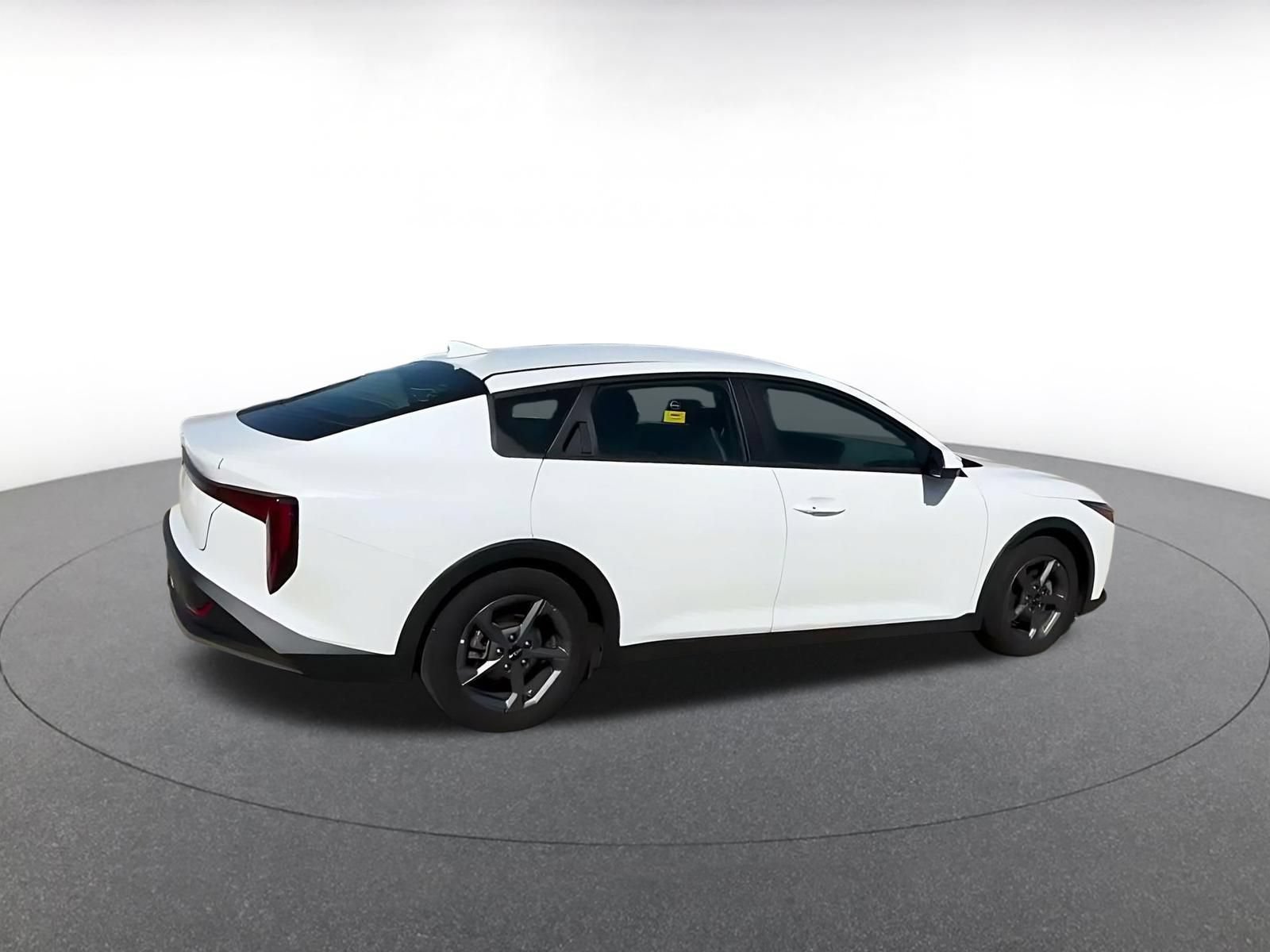 Used 2025 Kia K4 FWD image 14