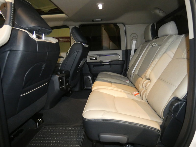 Used 2022 RAM 2500 Limited image 31