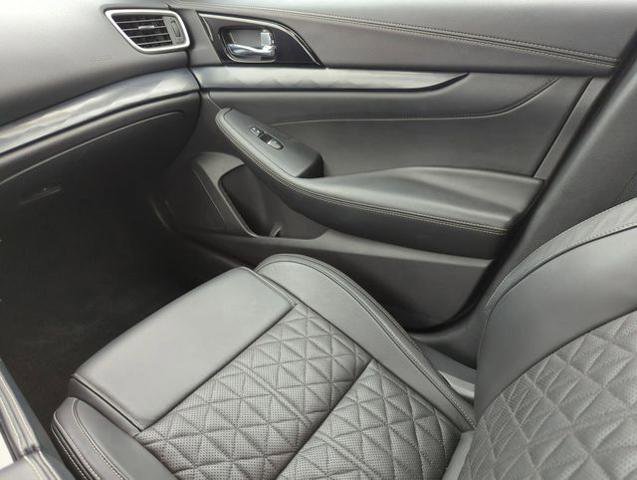 Certified 2020 Nissan Maxima Platinum w/ Illumination Package image 27