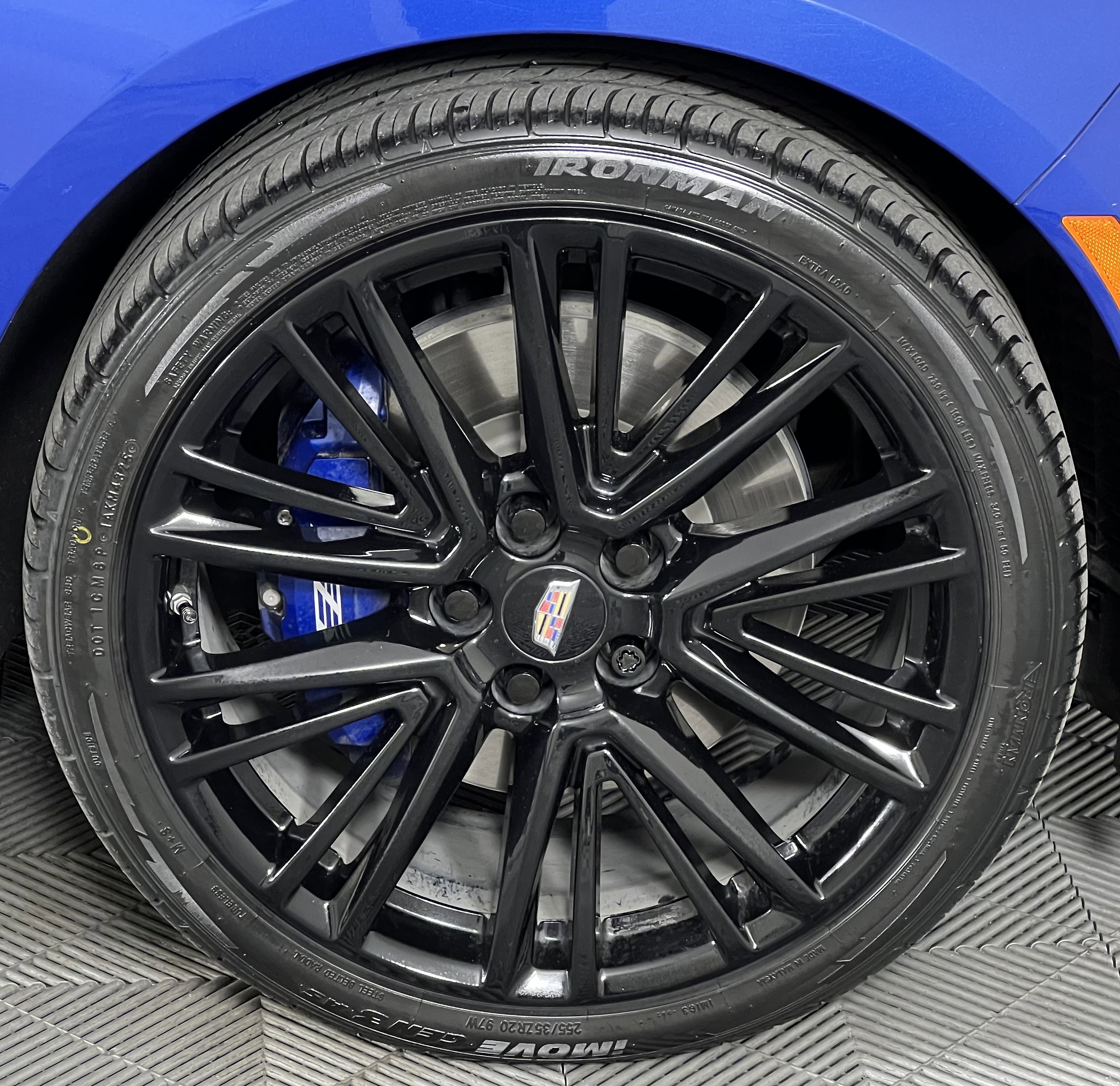 Used 2021 Cadillac CT5 V w/ Platinum Package AWD/4WD image 15